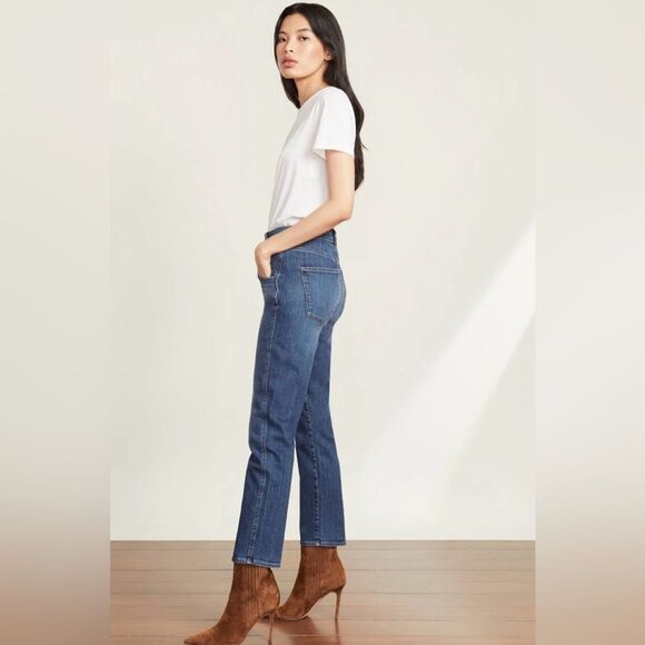 Veronica Beard Ryleigh Slim Straight High Rise Jean in Laguna Wash - Picture 10 of 11